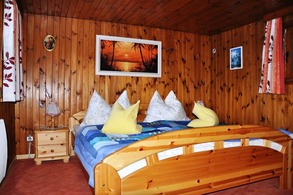 Ferienhaus Backstuber Gundersheim Room photo